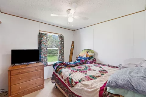 Bedroom - 17596 Lake St E, Osakis, MN 56360 photo 2 of 2