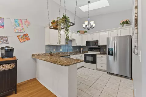 Kitchen - 18120 Covington Path, Minnetonka, MN 55345 photo 1 of 4