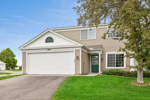 1901 Southcross Dr W #1804, Burnsville, MN 55306