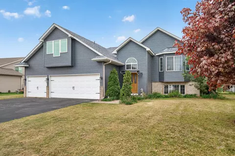 898 Harrison Dr, Big Lake, MN 55309