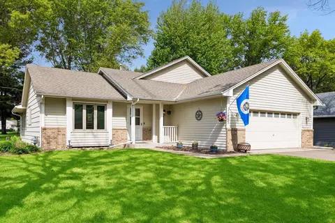 11803 Georgia Ave N, Champlin, MN 55316