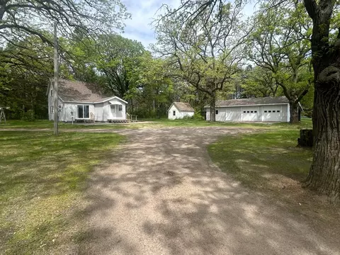 8338 Hillton Rd, Royalton, MN 56373