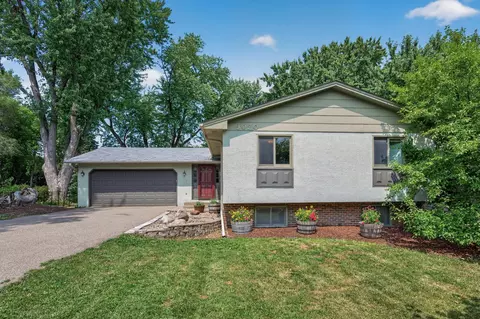 9020 45th Ave N, New Hope, MN 55428