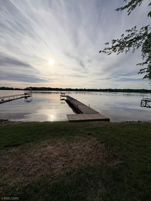 342 Cedar Rd, East Bethel, MN 55092