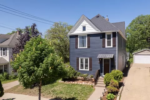 1117 26th Ave NE, Minneapolis, MN 55418