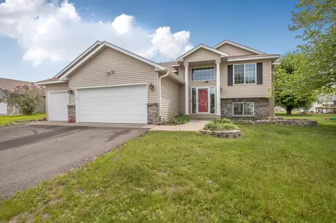 Exterior - 1540 Timberdoodle Dr, Saint Cloud, MN 56303 photo 3 of 7