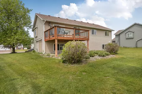 Exterior - 1540 Timberdoodle Dr, Saint Cloud, MN 56303 photo 4 of 7