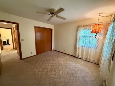 Bedroom - 137 2nd St E, Tracy, MN 56175 photo 4 of 4