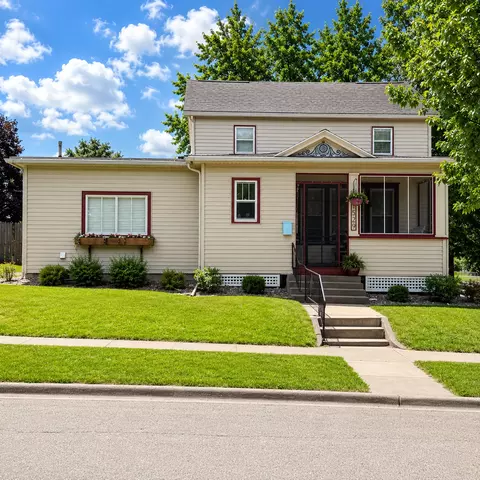 1529 W 6th St, Red Wing, MN 55066
