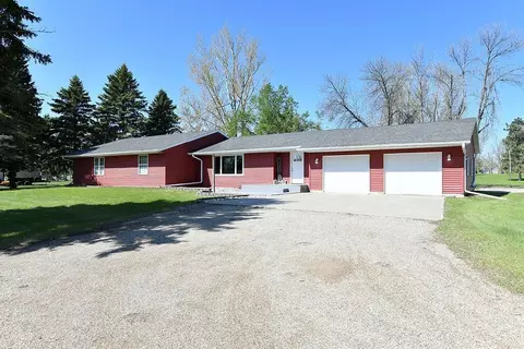 347 4th Ave W, Hunter, ND 58048