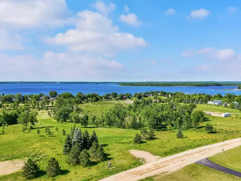 327 Nn A E Rosewood Trl, Dent, MN 56528