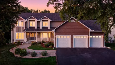 13572 Danube Ln, Rosemount, MN 55068