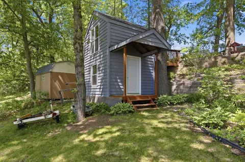Exterior - 1605 Larson Dr, Mora, MN 55051 photo 4 of 6