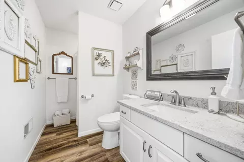 Bath - 1605 Larson Dr, Mora, MN 55051 photo 2 of 2