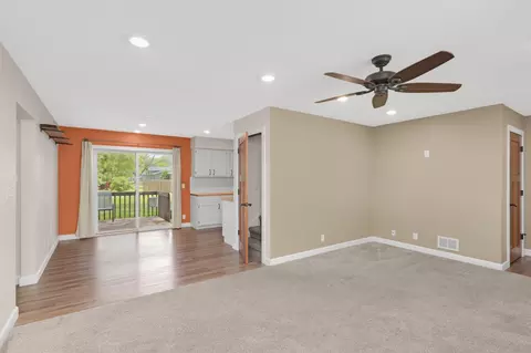 405 1st Ave SE, New Prague, MN 56071