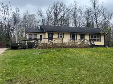 Exterior - 37373 Hanson Rd, Bigfork, MN 56628 photo 2 of 23