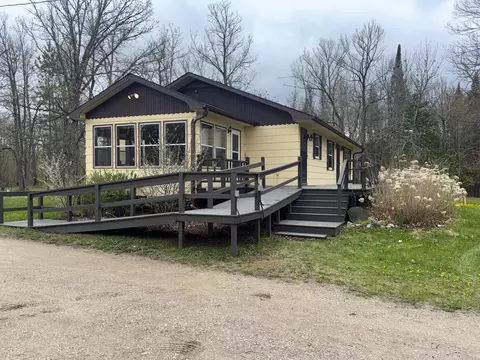 Exterior - 37373 Hanson Rd, Bigfork, MN 56628 photo 3 of 23
