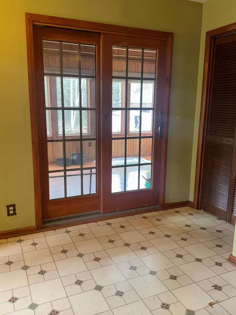 Entry Way - 37373 Hanson Rd, Bigfork, MN 56628 photo 1 of 3