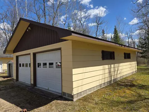 Exterior - 37373 Hanson Rd, Bigfork, MN 56628 photo 8 of 23