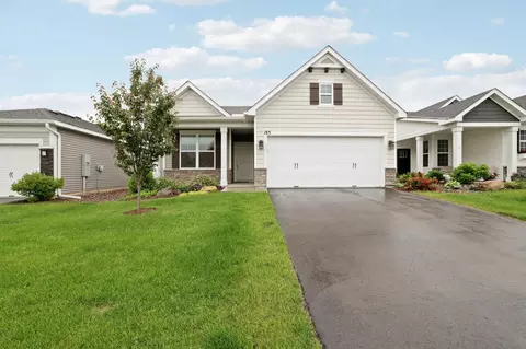 183 Liberty Heights Dr, Chaska, MN 55318