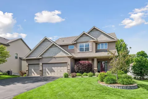 1046 Gusty Dr, Waconia, MN 55387