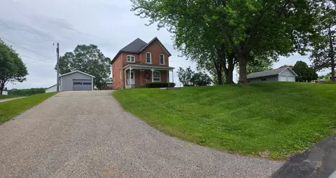 n17088 East Orchard Lane, Galesville, WI 54630