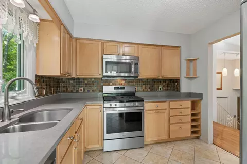 Kitchen - 75 Pleasant Ln E, Excelsior, MN 55331 photo 2 of 3