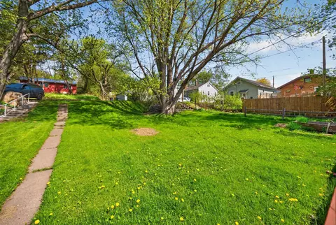 Exterior - 2711 W 9th St, Duluth, MN 55806 photo 6 of 7