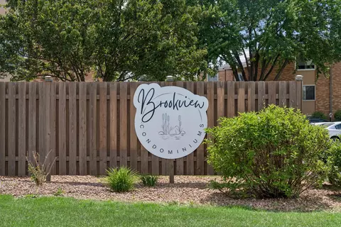 9141 Highway 55 #106, Golden Valley, MN 55427