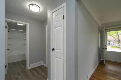 Entry Way - 920 11th Ave NE, Brainerd, MN 56401 photo 2 of 4