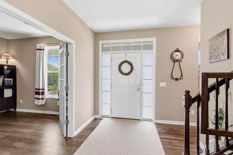 Entry Way - 3863 Founders Path, Chaska, MN 55318 photo 1 of 7