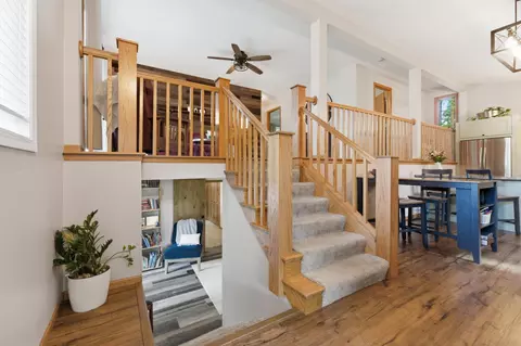 Entry Way - 8568 Paradise Beach Rd, Brainerd, MN 56401 photo 3 of 6