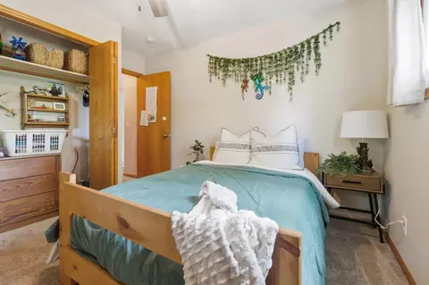 Bedroom - 8568 Paradise Beach Rd, Brainerd, MN 56401 photo 2 of 4