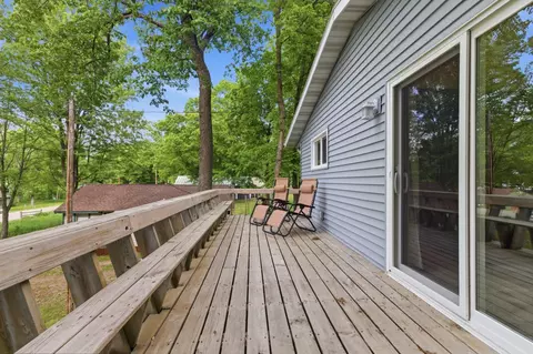 Exterior - 8568 Paradise Beach Rd, Brainerd, MN 56401 photo 4 of 10