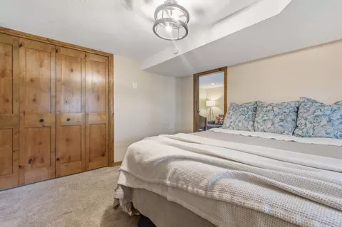 Bedroom - 8568 Paradise Beach Rd, Brainerd, MN 56401 photo 4 of 4