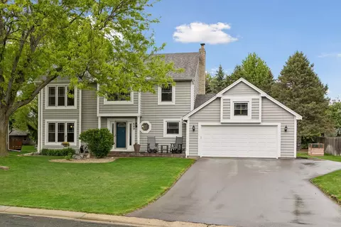 689 Havenhill Rd, Eagan, MN 55123