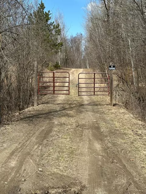 220 E Th St E 220 Th St, Minerva Twp, MN 56621