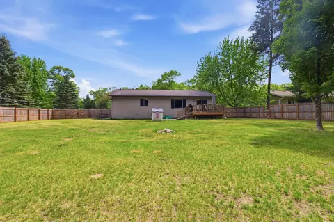 Exterior - 4914 Cedar Scenic Rd, Baxter, MN 56425 photo 9 of 10