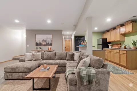 Living - 4914 Cedar Scenic Rd, Baxter, MN 56425 photo 8 of 8