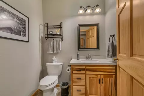 Bath - 11448 Leisure Ln, Brainerd, MN 56401 photo 4 of 5