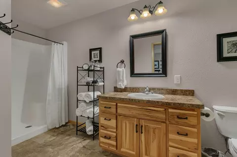 Bath - 11448 Leisure Ln, Brainerd, MN 56401 photo 1 of 5