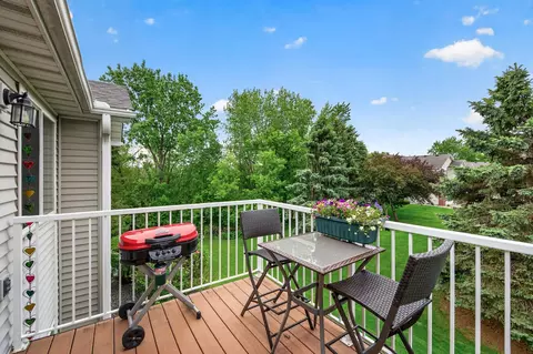 Exterior - 2170 Cool Stream Cir #1803, Eagan, MN 55122 photo 4 of 9