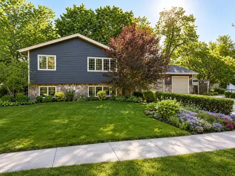 12265 Heather St NW, Coon Rapids, MN 55433