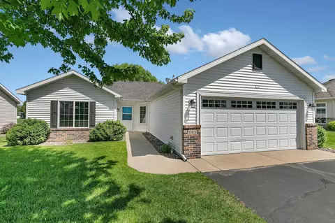 1165 Willow Run Ct, Waite Park, MN 56387