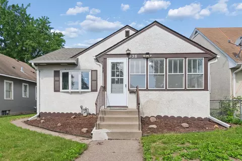 438 6th Ave S, South Saint Paul, MN 55075