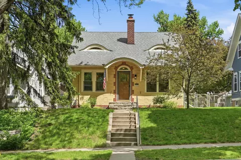 2023 Princeton Ave, Saint Paul, MN 55105