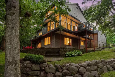 13001 Brenwood Trl, Minnetonka, MN 55343