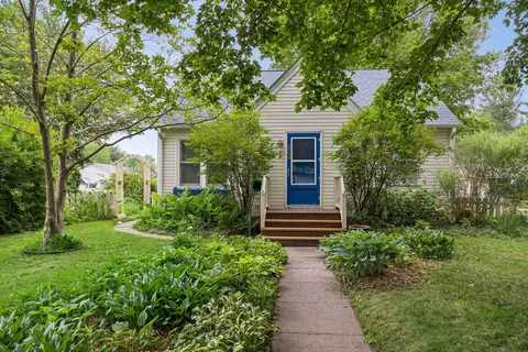 204 Westminster Ave SW, Watertown, MN 55388