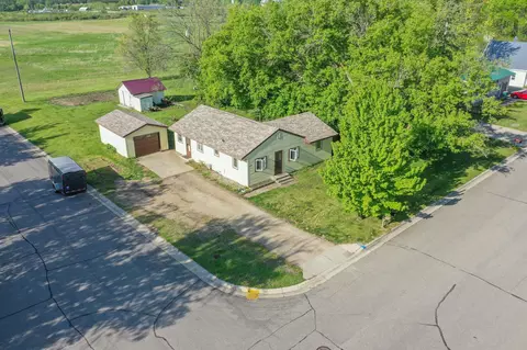 409 4th Ave SW, Long Prairie, MN 56347