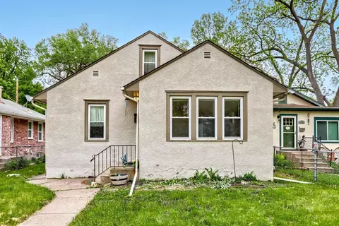 4552 Penn Ave N, Minneapolis, MN 55412
